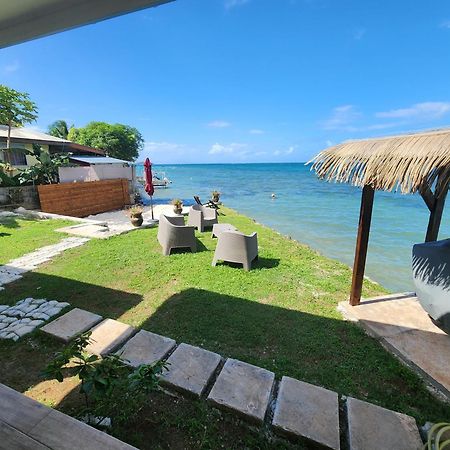 Studio Bord De Mer Fare Tahitea Pension Taputapuapea Exterior photo